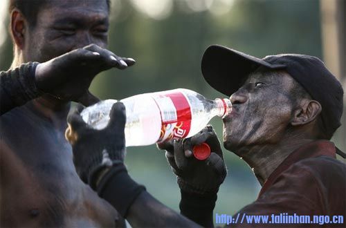 20090209_3417f9d925b144bab512kG4QwZojK4RR.jpg