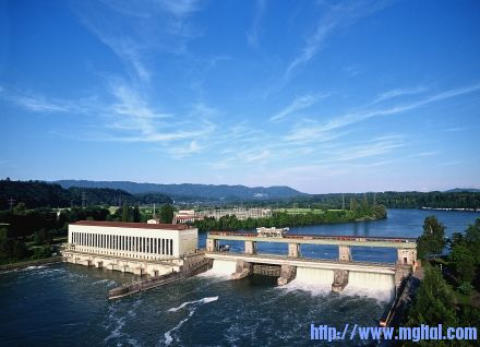 1485_3_Wasserkraftwerk-Ryburg-Schwrstadt-1.jpg
