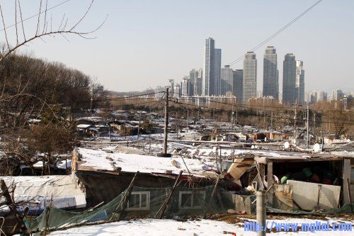 slum.jpg